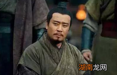 徐庶走了之后,为何就再也没有回来找刘备呢?