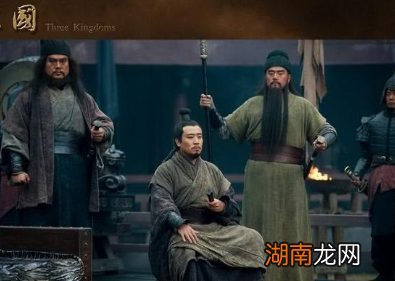 诸葛亮为什么选择了一穷二白的刘备？什么样的人主才能尽诸葛亮之才？