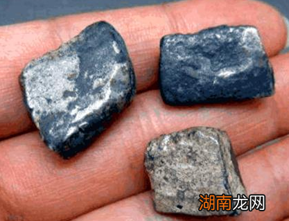 古代银子到底是什么样的 所谓白花花的银子都是真的吗