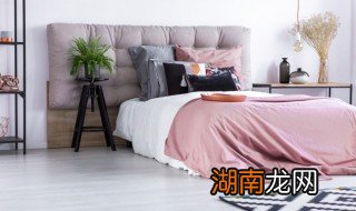 家里床怎么摆放合适 家里床怎么摆放合适图片