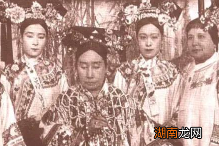 晚晴时期的妃子长的很丑吗 究竟是什么掩盖了她们的容颜