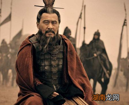 刘备将曹操的五万军队骗走 他们为什么会听从刘备的命令