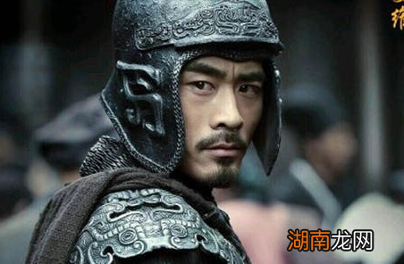 诸葛亮死后，为何姜维没有得到刘禅的重用呢？