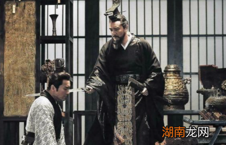 曹操手下谋士众多，为何荀彧没什么名气呢？