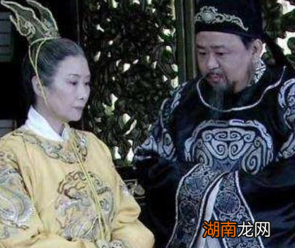 朝廷上下大臣那么多 武则天最信任的人是谁