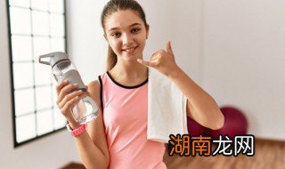 塑料热水杯是什么材质的 塑料热水杯是什么材质的好