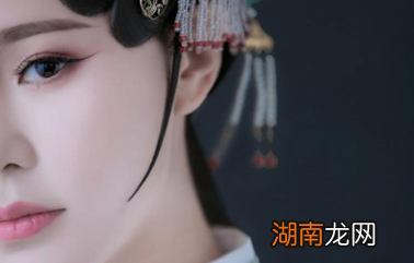 古代女子化了妆以后怎么卸妆呢？