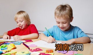 小孩被欺负做父母的怎样去解决