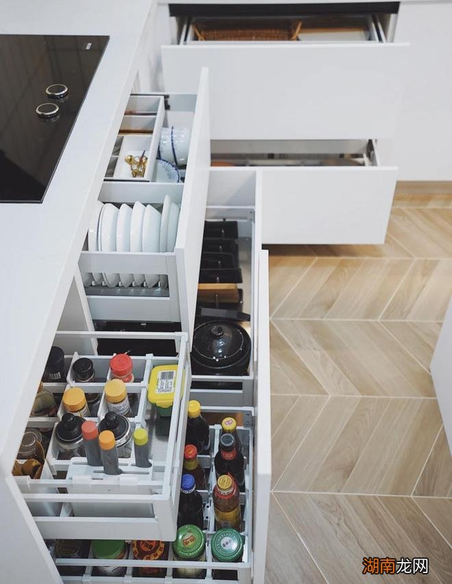 当初拍桌子反对,现在“真香”,这些厨房设计,第二套我还要用!