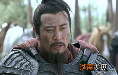 此人是一介布衣，竟把曹操、刘备、孙权追杀了个遍！