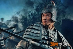 白帝城托孤时，为何刘备对赵云寄予厚望？