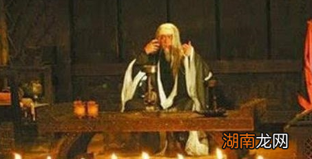 诸葛亮临死前大喊&amp;ldquo;庞德公救我&amp;rdquo;，这是为什么？