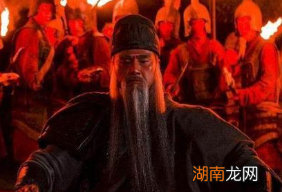 如果周仓在关羽身边,那么关羽有机会逃走吗?