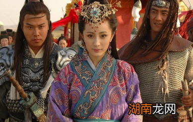 西汉王朝采取的“和亲政策”,在历史上有何意义?