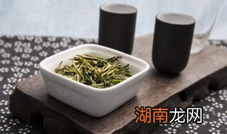 喝过的茶叶可以放满天星吗，满天星茶的功效与作用
