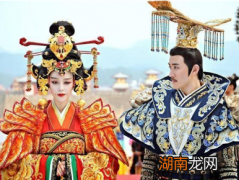 武则天作为正统女皇帝，为何最后以皇后的身份下葬？