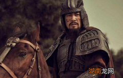 夷陵之战刘备惨败的原因是什么？和曹操非常相似