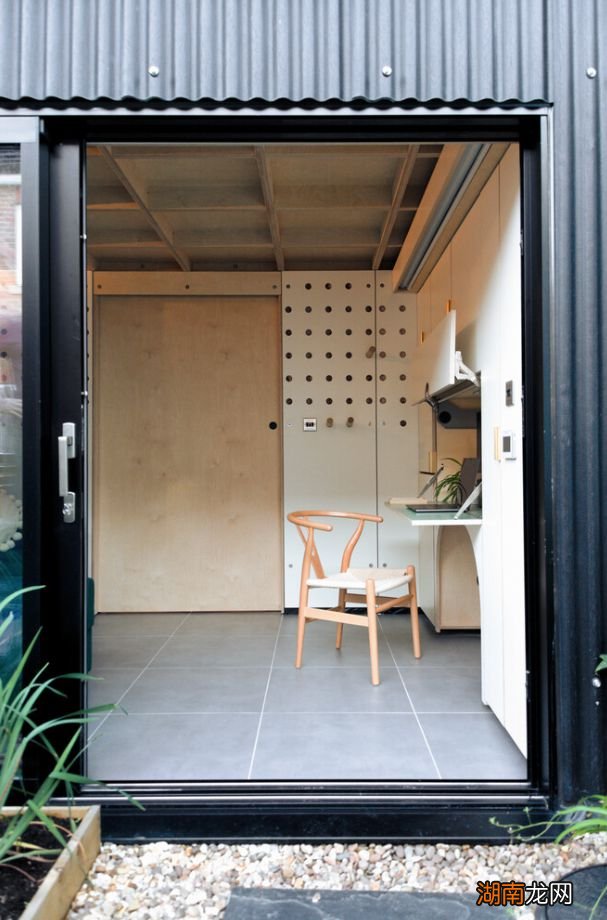 15㎡竟塞下三分离卫浴和书房？再一次刷新我对家的想象力