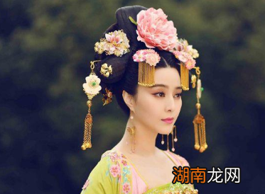 武则天在李世民驾崩后出家为尼，她如何成为李治的嫔妃？