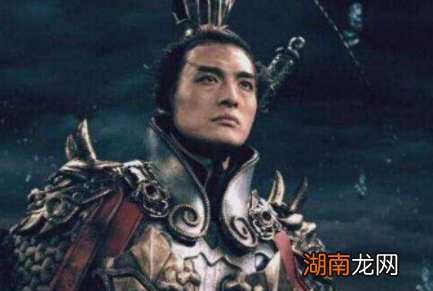 吕布的真实实力怎么样?和赵云相比如何?