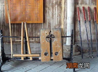 武则天统治时期酷吏横行,百官们的表现有何不同?