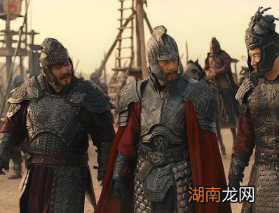 东晋王朝是在怎样的历史背景下建立的?为何那么快就灭亡了?