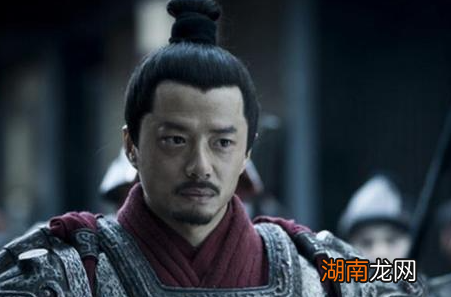 如果韩信果断拥兵自立，他能战胜刘邦吗?