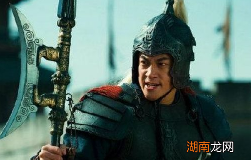 吕布后期为什么连夏侯惇都无法击败呢?