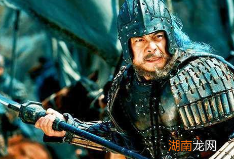 魏延为什么一直被诸葛亮打压,是因为他的性格吗?