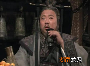 秦惠文王时期，秦国对楚国采取了怎样的战略政策？