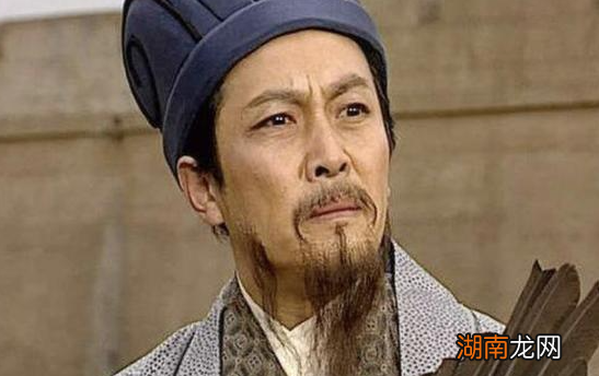 刘备不看好马谡，为何诸葛亮还要重用呢？