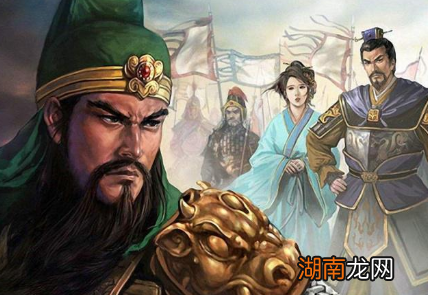 关羽被吴军所杀后，曹操为什么厚葬了他的首级？