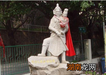 崖山海战有多惨烈?最后的君王和臣子们谱写了一首壮烈的悲歌