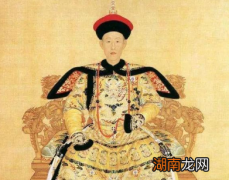 嘉庆帝亲政后，为什么那么急不可耐的除掉和珅？