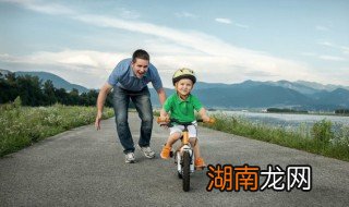 孩子胆小害羞怎么引导，孩子胆小害羞怎么引导呢