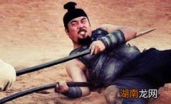 曹操手下众多大将，有能和马超一战的人吗？