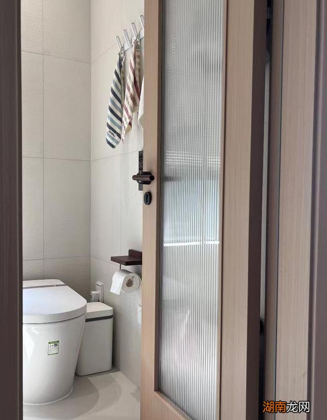 合肥宝妈花65万自装130㎡新家,可开合厨房+整屋原木,实用又治愈