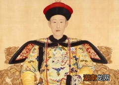 乾隆成为太上皇时期，为什么还能把控朝政？