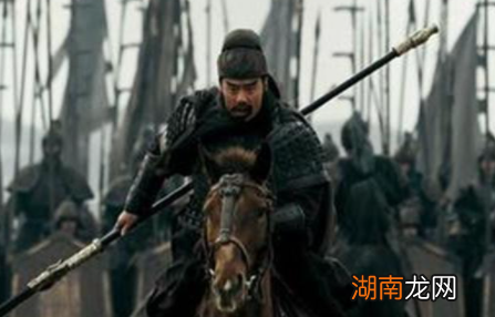 曹操非常器重关羽,关羽在曹营实力能排第几呢?