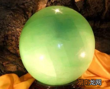 古代皇帝死后为什么停尸几个月才下葬 皇帝尸体腐烂了怎么办