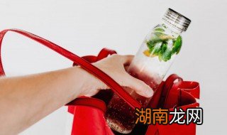 水杯有水可以过机场安检吗 空水杯能过安检吗