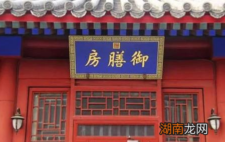 古代刺客通过饭菜如果下毒杀皇帝的话 皇帝最后会被毒死吗