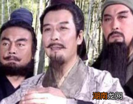 关羽打仗那么厉害 刘备会给关羽多少工资