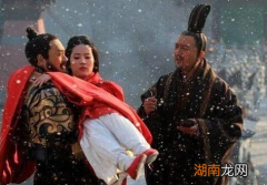 关羽一生与曹操势不两立的真正原因是什么？