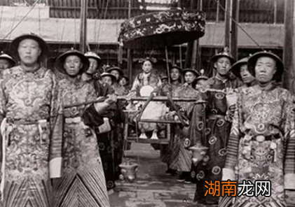 古代太监被阉割之后 太监是如何排尿的