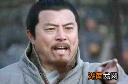 许攸帮曹操赢得官渡之战 曹操最后为什么要杀许攸