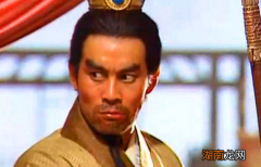 三国能有实力斩华雄的除了关羽还有哪些人？