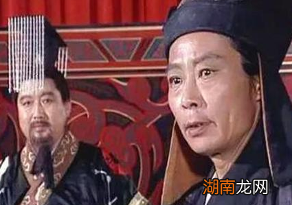 蜀汉灭亡前一年姜维突然北伐 姜维到底有什么目的存在