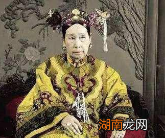 清朝时期出现的黄马褂是何作用?是如何发展的?