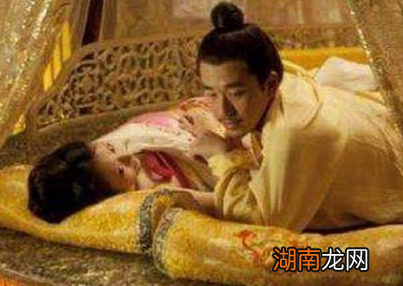 古代妃子如果例假时遇到侍寝的话 古人是怎么和皇帝沟通的